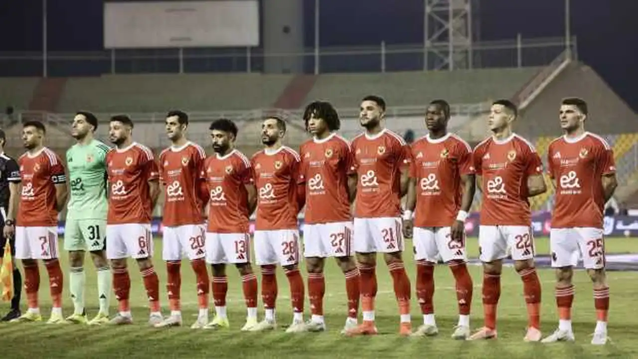 الأهلي يستأنف تدريباته استعداداً لمواجهة طلائع الجيش في الدوري المصري الممتاز